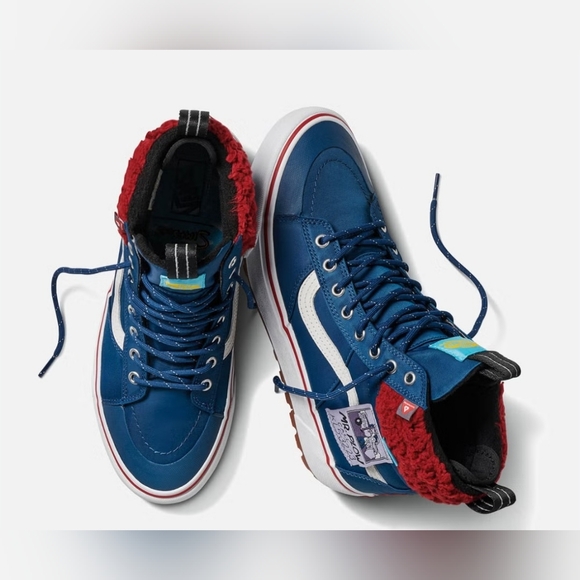 Vans X The Simpsons Sk8-Hi MTE Dx Plow Limited Edition - Main Image